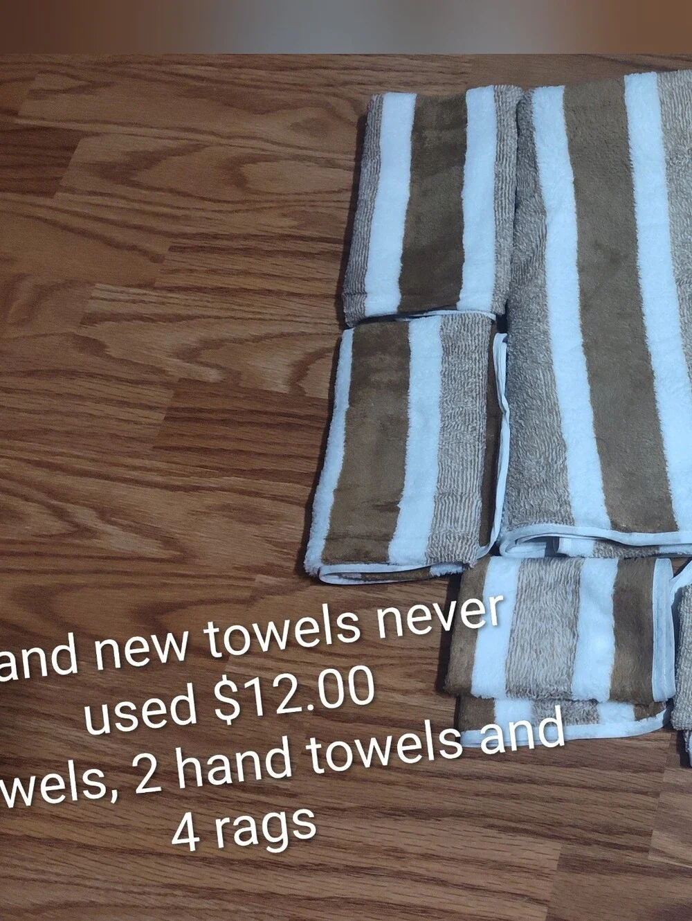 Striped Brown and White Bath Towel Set - Unbranded